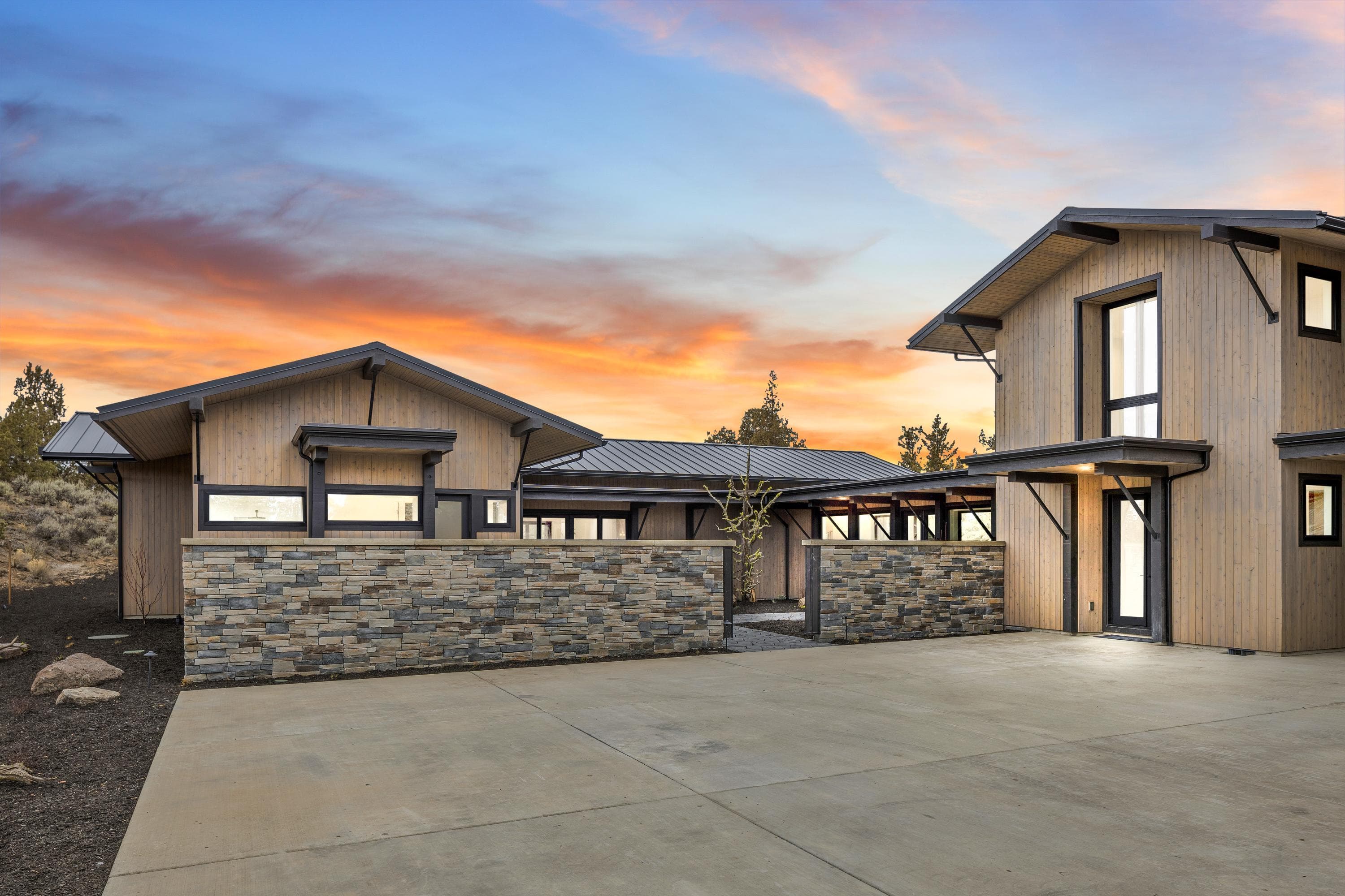 Primary photo of 65675 Pronghorn Drive, Lot 16