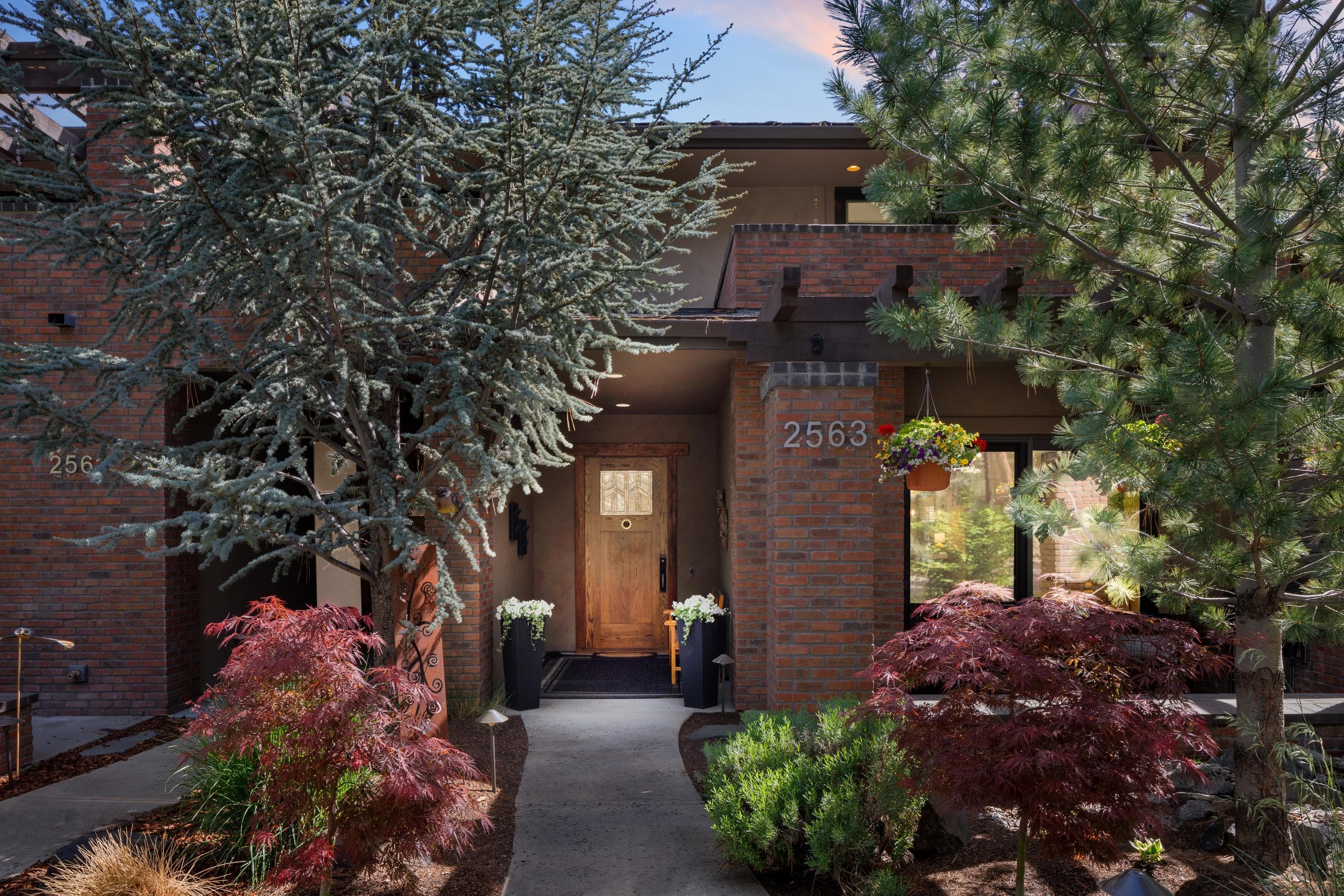 Primary photo of 2563 NW Crossing Drive